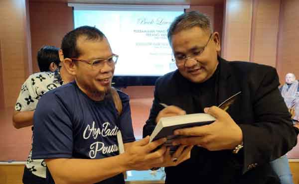 Dr. Teguh Santosa Calon Ketum PWI