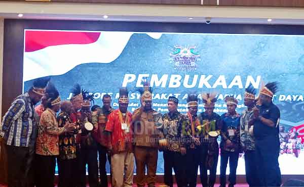Gub Elkam Jambore Masy Adat PBD