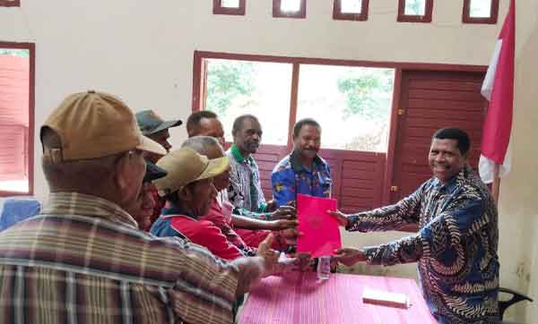 Soroti Kemiskinan Ekstrim Tertinggi di Dapilnya, Legislator PBD Ini Minta Perhatian Gubernur 2 Habel Howay Reses II 2025 2