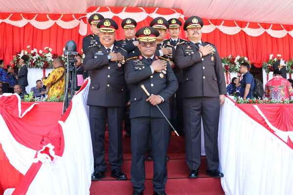 Upacara HUT ke-80, Kapolda Papua Ajak Warga Perkuat Nasionalisme 2 IMG 20250818 WA0005