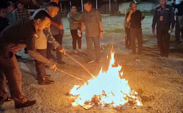 KPU Kota JPR Musnahkan Surat Suara