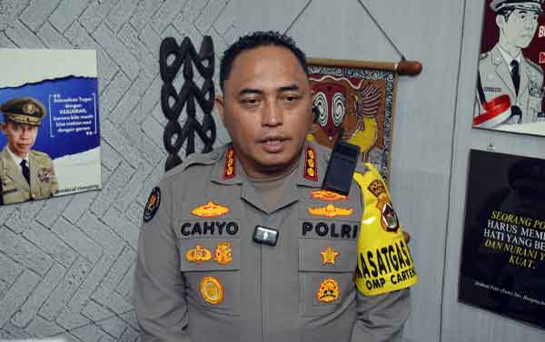 Kabid Humas Polda Papua Kombes Pol. Cahyo Sukarnito
