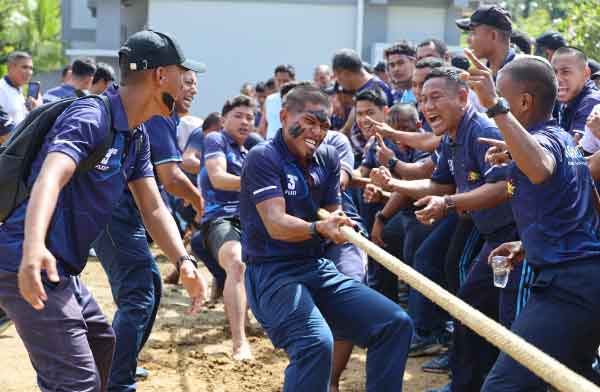 Koarmada III Lomba Khas 17 an