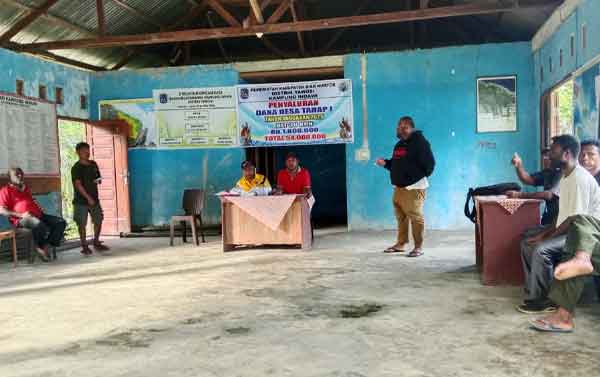 Giliran Warga Indawi Adukan Dugaan Penyalagunaan BLT Dana Desa ke Kejari Biak 3 LBH KYADAWUN Biak Laporan DD Kampung Indawi