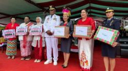 TP PKK Mimika Sabet Juara Pertama Lomba Gerak Jalan Indah HUT ke 80 RI 15 Pemkab Mimika HUT 80 RI