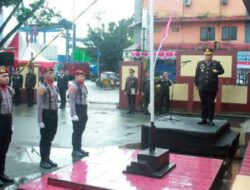 Peringati HUT ke 80 RI, Polresta Pulau Ambon Gelar Upacara Bendera