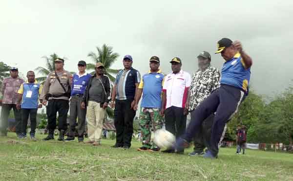 Mamberamo Raya Gelar Turnamen Sepak Bola Bupati Cup III, Libatkan 16 Klub 2 Turnamen Bupati Cup III Mambraya