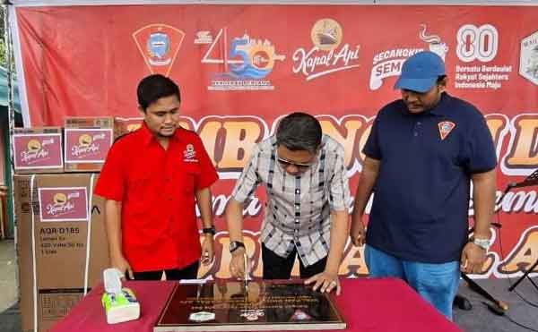 Walkot BW Resmi Kampung Kapal Api Walpan Pride