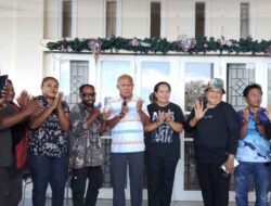 Bahas HIV/AIDS, Bukan Politik! Constant Karma Luruskan Isu Kunjungan Aryoko