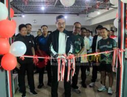 Resmikan Lapangan Indoor Tenis Tapal Kuda, Begini Harapan Gubernur Maluku