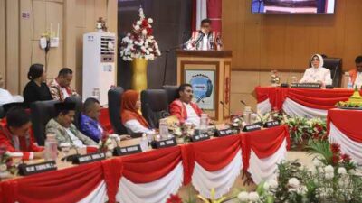 Paripurna HUT ke 450: Wali Kota Ambon Beberkan Indikator Positif-Tantangan Pembangunan