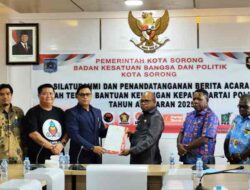 12 Parpol Terima Bantuan Dana Hibah dari Pemkot Sorong