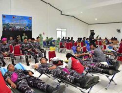 Koarmada III Hadiri Donor Darah Peringatan HUT ke-80 TNI di Kodaeral XIV Sorong