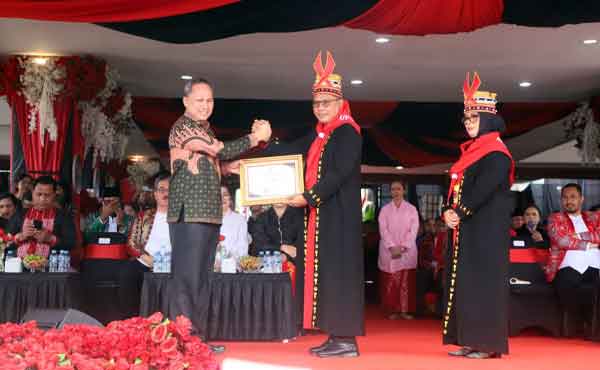 Pemkot Ambon Resmi Luncurkan Call Center 112 2 Pemkot Ambon Luncurkan CC112 2