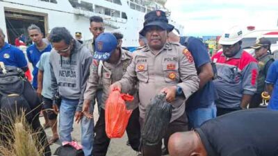 Polisi Gagalkan Sopi Masuk Kota JPR