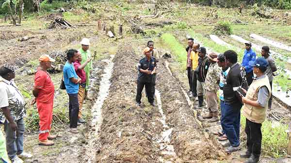 SKK Migas-KKKS Petrogas (Basin) Ltd. Dorong Peningkatan Ekonomi Masyarakat 4 SKK Migas Petrogas Basin Distrik Seget Kabsor
