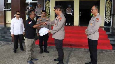 Wakapolda PB Terima Aspirasi Tolak Pemecatan Kompol Kosmas Kaju