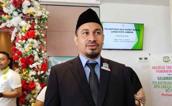 Rumadan Ingatkan Kontingen Lasqi Ambon Harus Tampil Maksimal 1 Abas Rumadan
