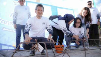 Angkasapura Transplantasi Terumbu Karang di Banda