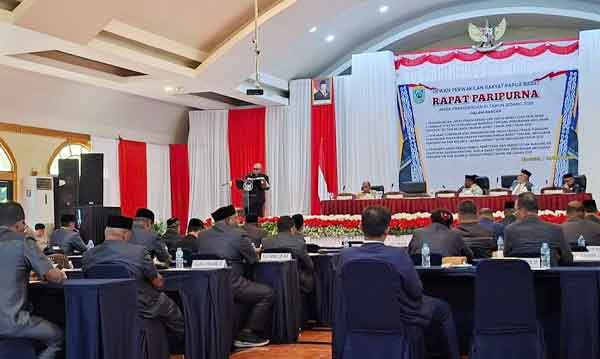 DPRP PB Pandangan Umum Gab Fraksi RAPBD P 2025