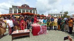 HUT ke 29 Pemberian Tumpeng Ultah
