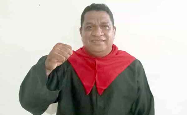 Heppy Lelapary Wakil Saniri Negeri Hative Besar