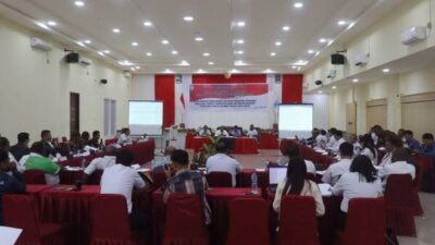 DPRP dan Eksekutif membahas Raperdasi Pariwisata di Hotel Vita Manokwari, Rabu (1/10/2025). Foto/Ist