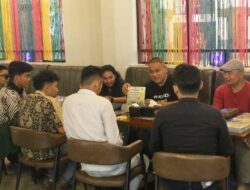 Momen Berharga Komunitas Titik Kumpul Literasi Bersama Teguh Santosa