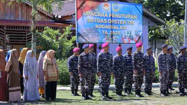KAS Koarmada III Hadiri Penutupan Opster Kodaeral XIV di Pulau Ram 2 IMG 20251015 WA0016