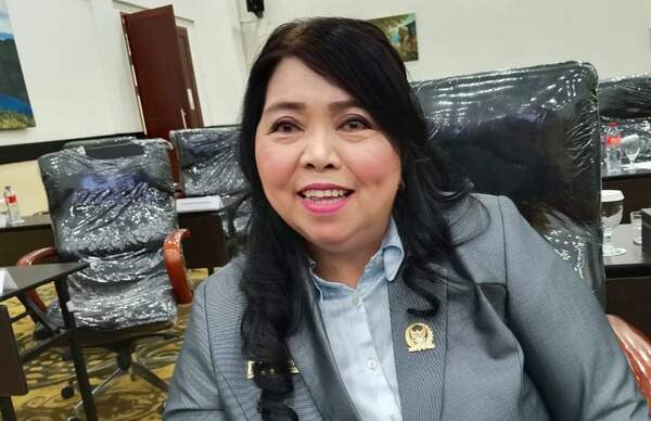 Terima Penyerahan Dokumen KUA-PPAS 2026, Ini Pernyataan Resmi DPRP PBD 2 IMG 20251017 WA00742