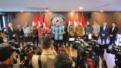 Bertemu 6 Gubernur : Menko AHY Tegaskan Tanah Papua Prioritas 5 Menko AHY 6 Gubernur di Tanah Papua