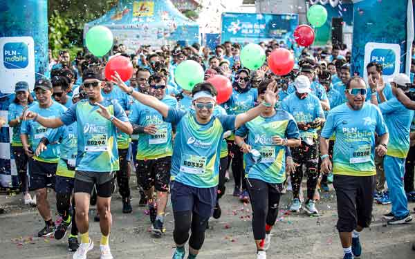 Momen HLN ke 80 : PLN Ajak 1000 Pelari Ramaikan Sorong Electric Run 2025 1 PLN Sorong Electric Run 2024