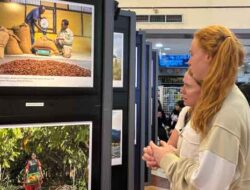 Antusiasme Pengunjung Tinggi, Pameran Mimika Photo Exhibition 2025 Diperpanjang