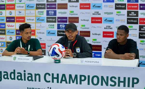 Persipura vs Persela Lamongan 06 10 25