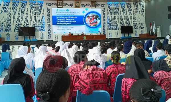 Poltekes Kemenkes Sorong Pelatihan Mitigasi Bencana