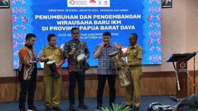 Rico Sia Bimtek Wirausaha Baru di PBD