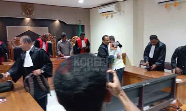 Hakim PN Jayapura Vonis Bebas Herry Ario Naap 2 Sidang HAN Vonis Bebas HAN4