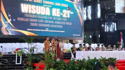 Wabup EK Wisuda STIE Jambatan Bulan