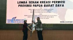 Lepas Kontingen Senam Kreasi PERWOSI, Ini Harapan Pemprov PBD