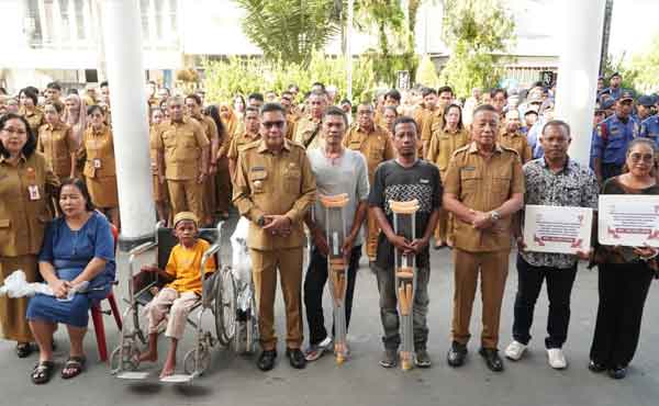 Walkot BW Bantuan Dinsos n Kemensos RI