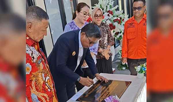 Kota Ambon Resmi Miliki Pusdalops Penanggulangan Bencana 1 Walkot BW Resmi Pusdalops Tanggulangi Bencana