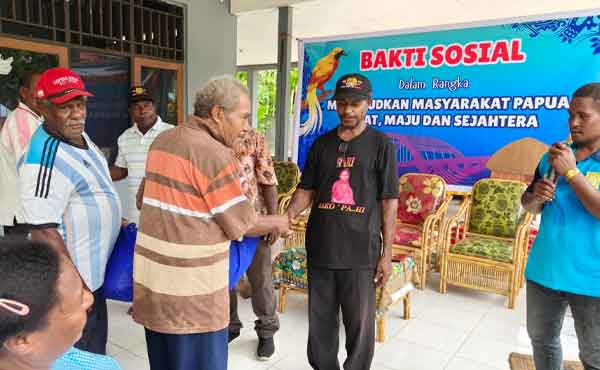 Warga Skouw Sae Terima Bantuan Sembako dari Presiden Prabowo, Ondoafi Akui Ini 1 Warga Skouw Sae Banpres