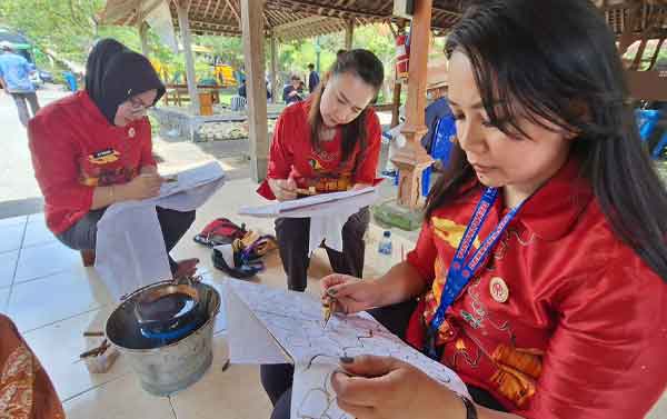 Kunjungi Bantul, Dekranasda Mimika Siap Maksimalkan Potensi Daerah 2 Dekranasda Mimika kunjungi Bantul2