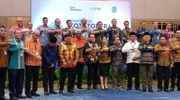Bupati Rettob Berbagi "Harmoni Keberagaman" Mimika di KKT Singkawang 2025 2 IMG 20251117 WA0010