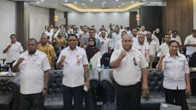 Rapat Evaluasi Pendataan Penduduk Orang Asli Papua se kabupaten/kota oleh Dinas Kependudukan dan Pencatatan Sipil dan Pemberdayaan Masyarakat dan Kampung (Dukcapil-PMK) Provinsi Papua Barat Daya/foto : Suzan