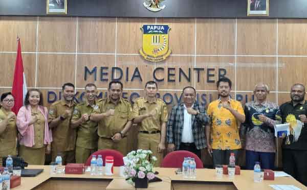 Komisi IV DPR Papua Kunker Dinas Kominfo2