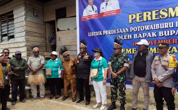 Listrik Menyala di Potowayburu2