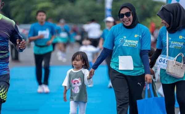 Antusiasme Tinggi 1.000 Pelari Meriahkan Sorong Electric Run 2025 4 PLN Sorong Electric Run 2025 4