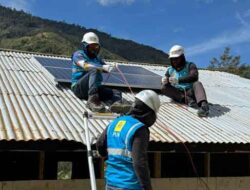Fasilitasi Pembelajaran Digital, SuperSUN PLN Listriki 413 Sekolah se-Tanah Papua
