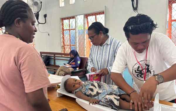 Jalin Kemitraan Turunkan Stunting, PTFI-Pemkab Nabire Teken PKS PASTI-Papua 4 PTFI Pemkab Nabire Teken PKS Tekan Stunting3